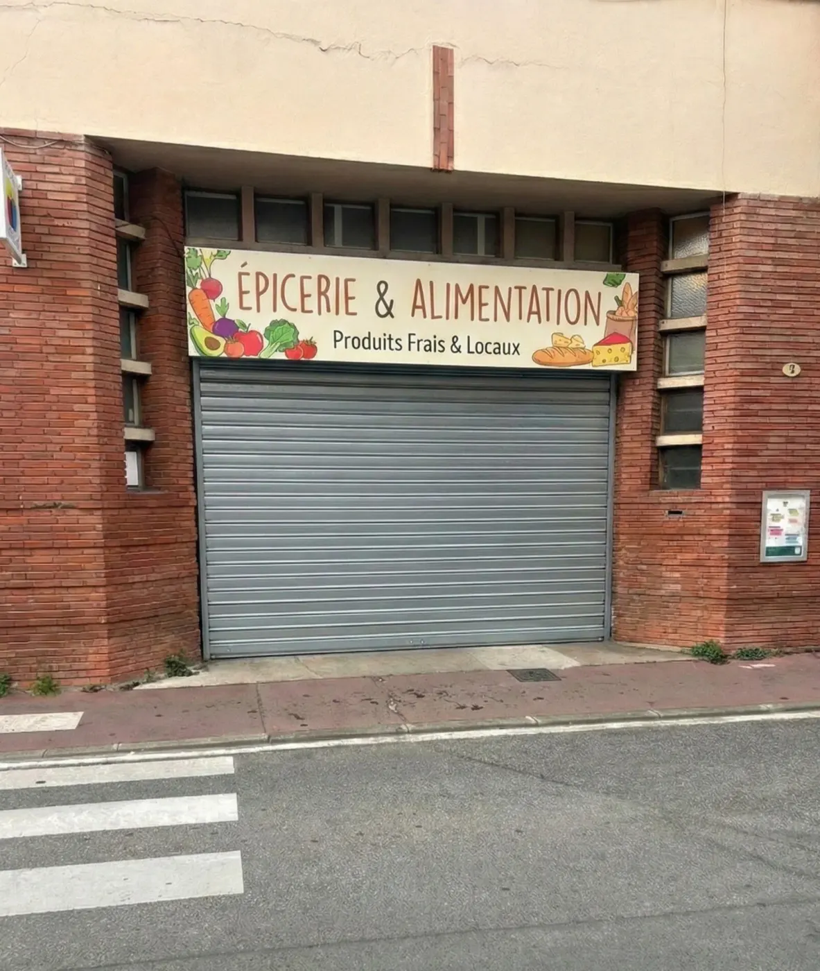 Réparation de rideau métallique à Marseille 13
