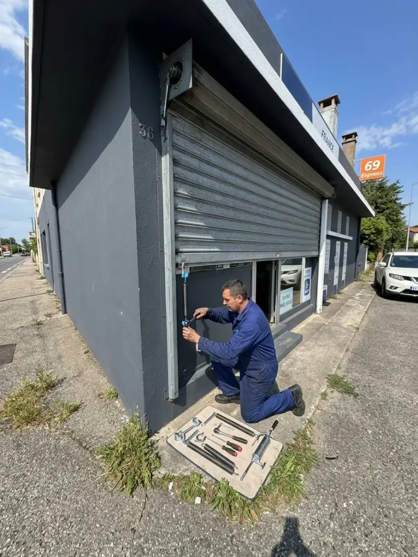 Rideau métallique à Marseille 13
